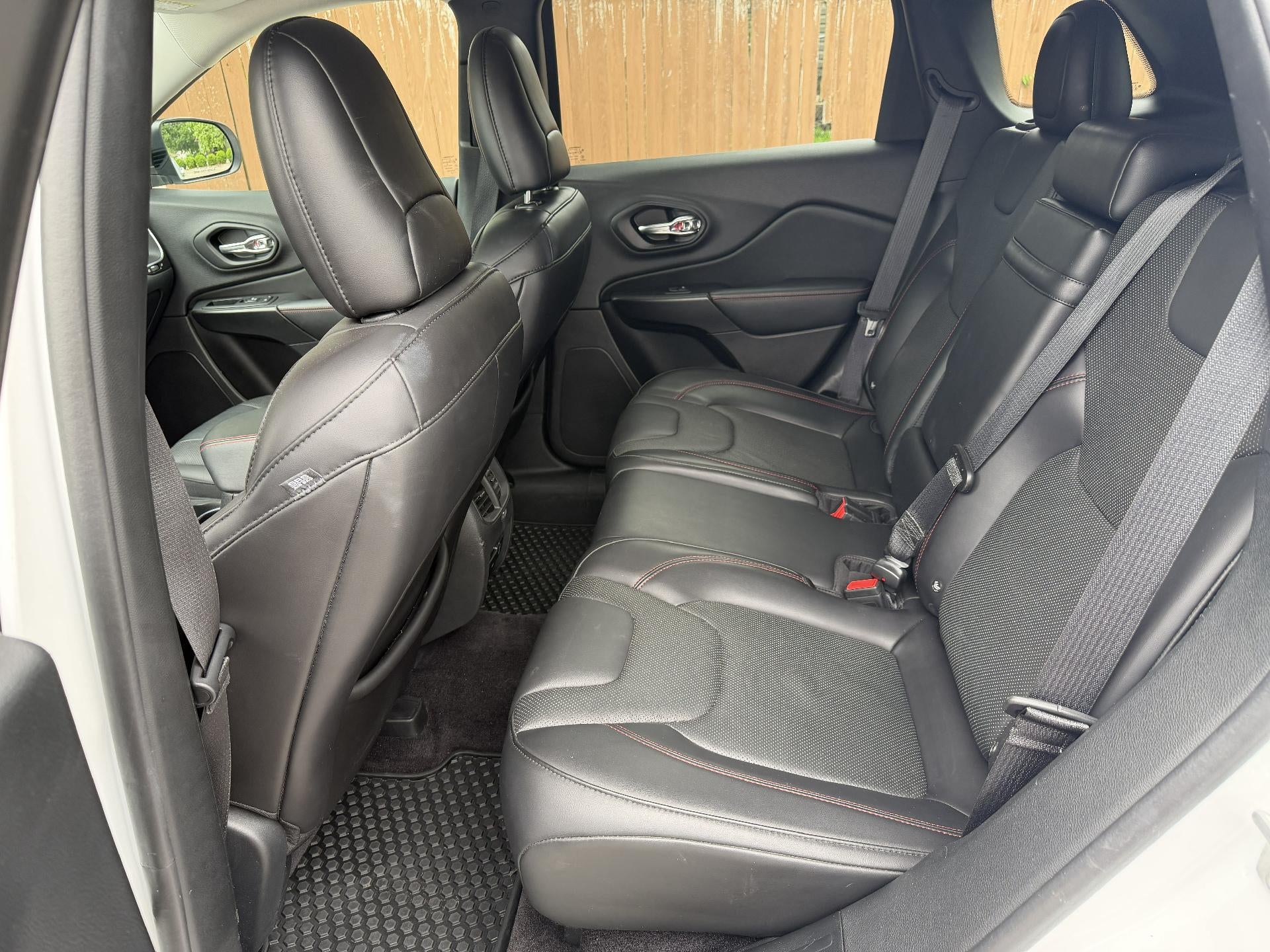 2019 Jeep Cherokee Trailhawk Elite