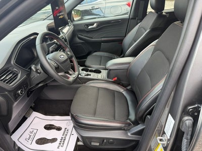 2025 Ford Escape ST-Line Select