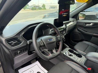 2025 Ford Escape ST-Line Select