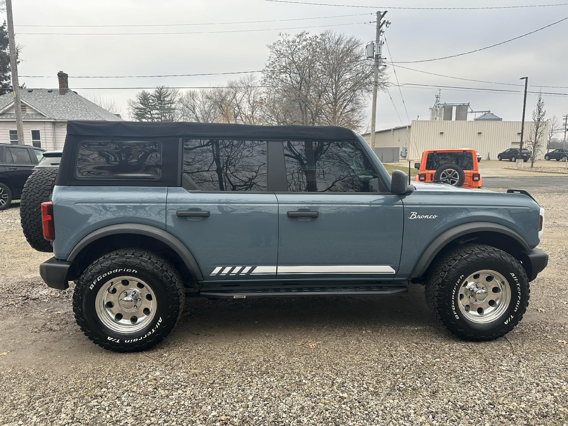 2022 Ford Bronco Base
