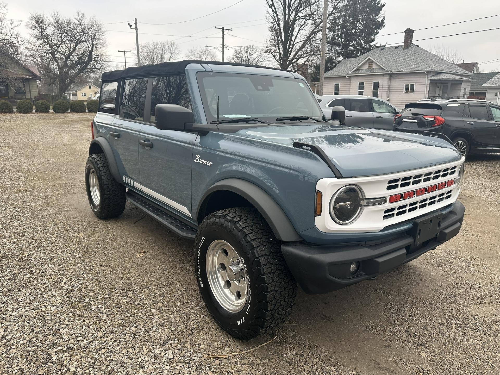 2022 Ford Bronco Base