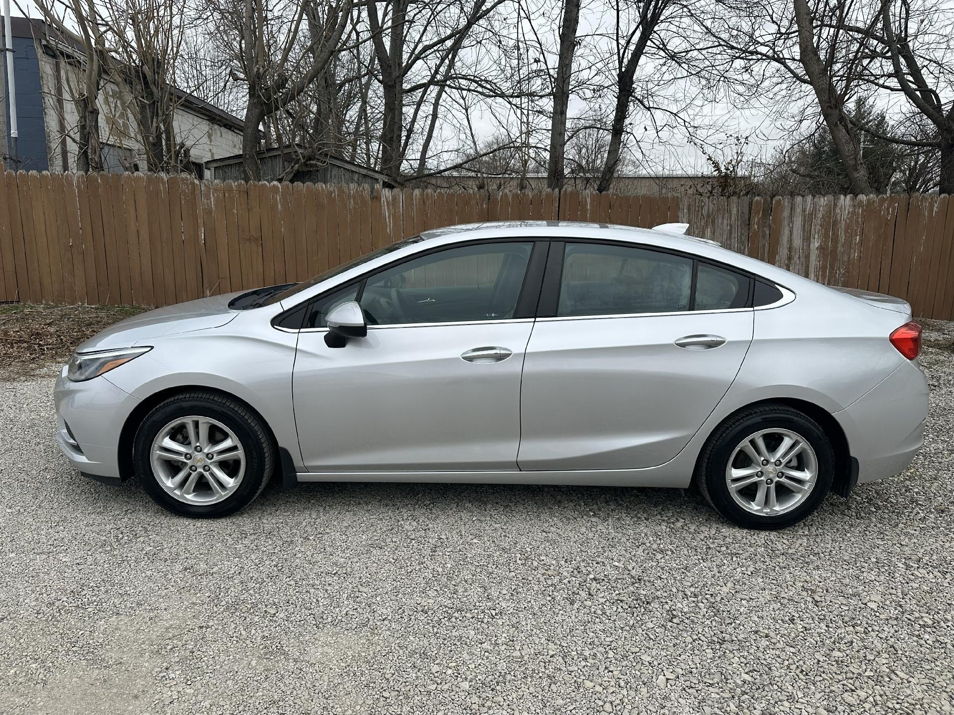 2017 Chevrolet Cruze LT