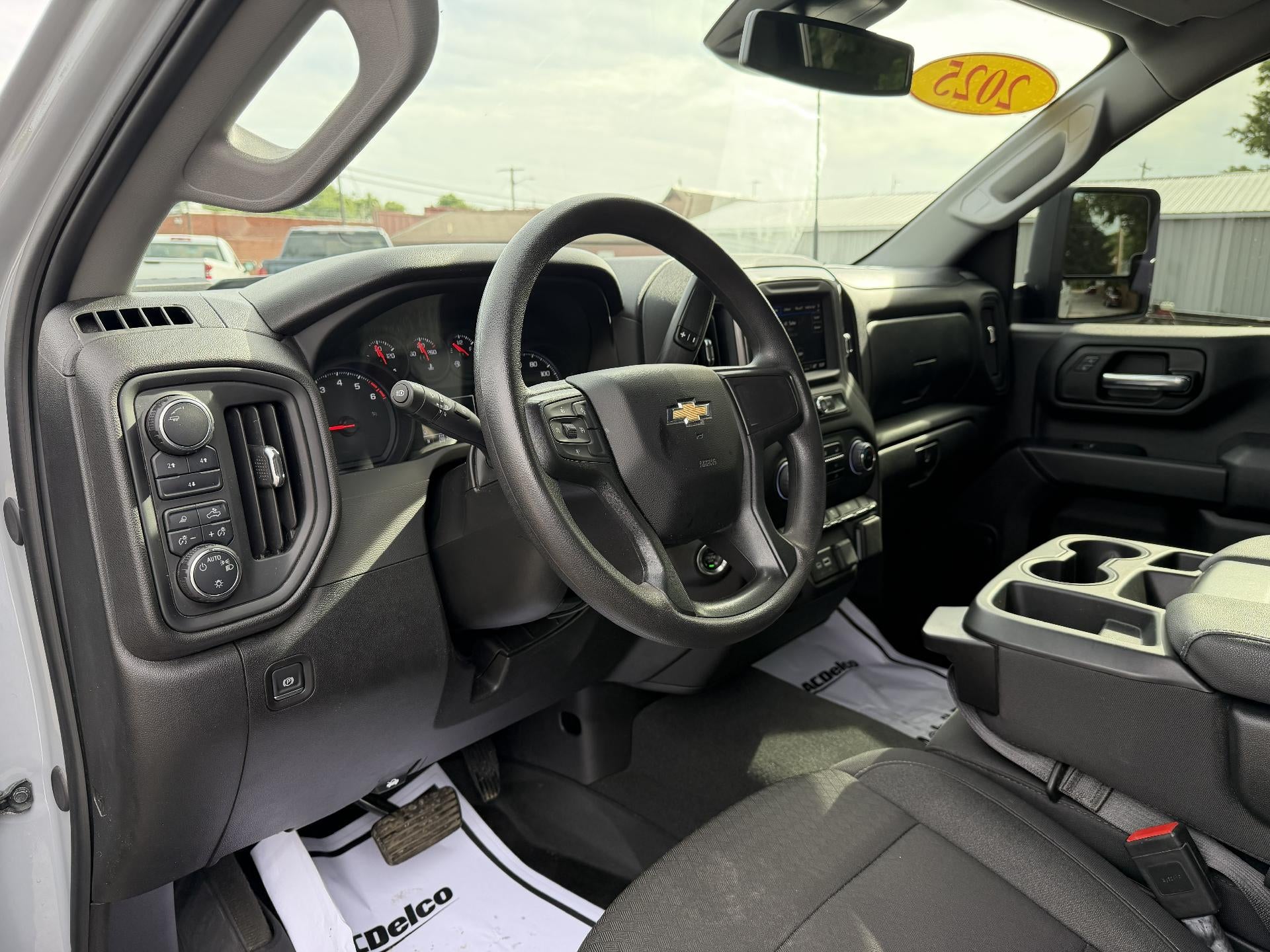 2025 Chevrolet Silverado 2500 HD Custom