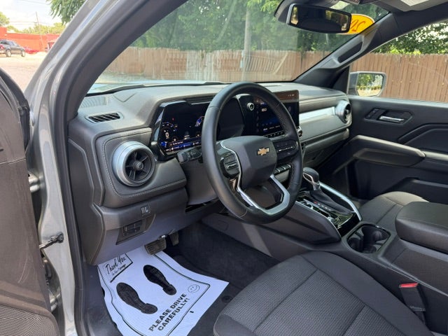 2025 Chevrolet Colorado WT/LT