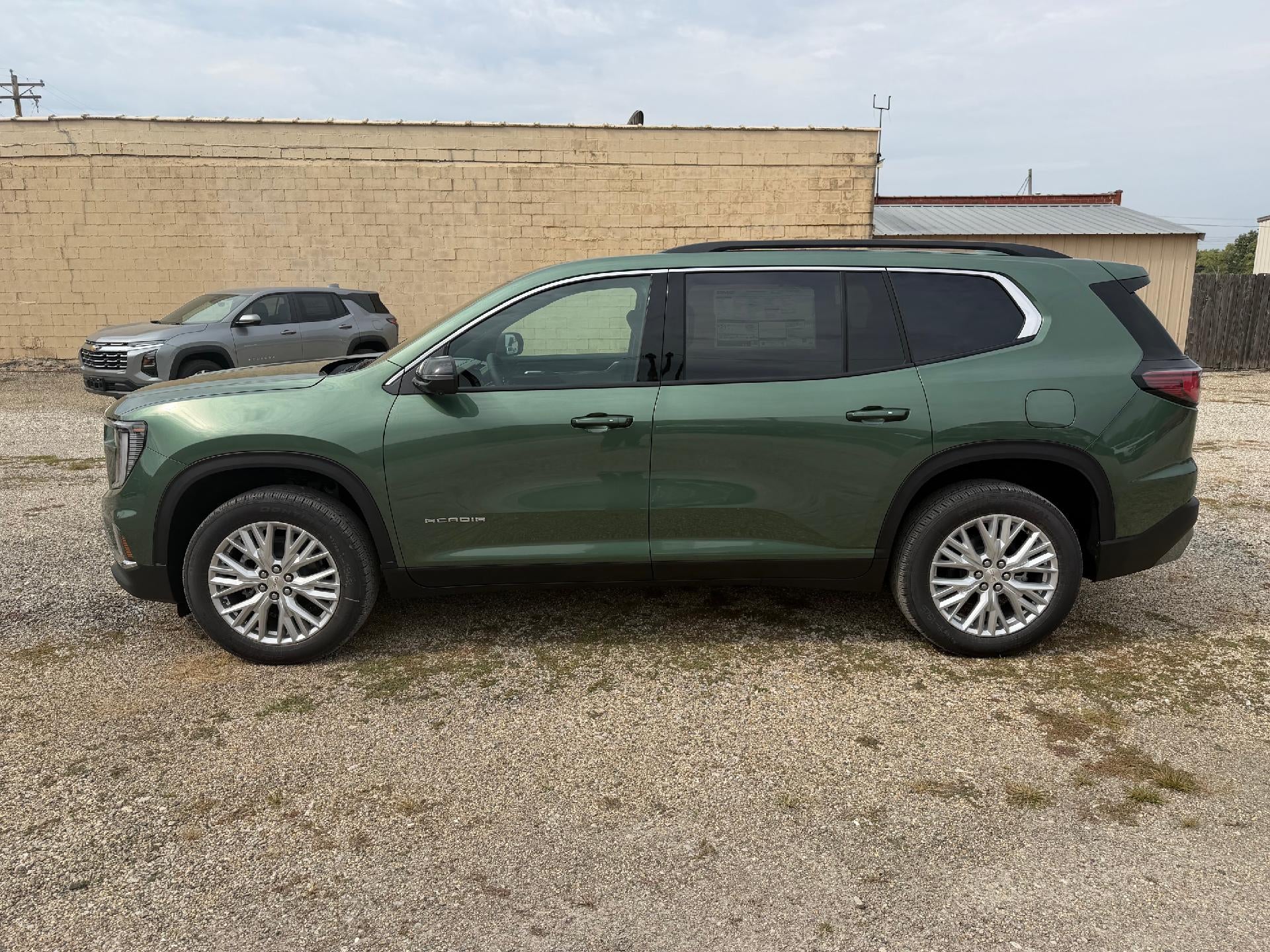 2027 GMC Acadia Elevation