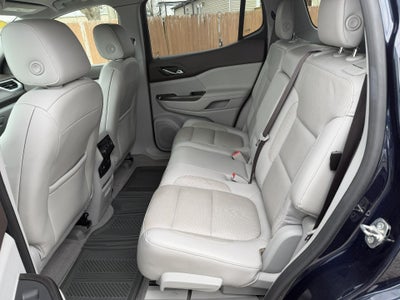 2017 GMC Acadia SLT