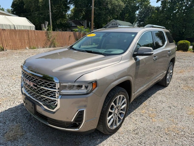 2023 GMC Acadia Denali