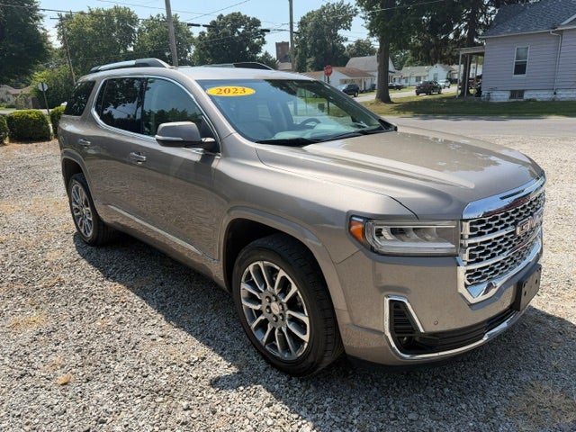 2023 GMC Acadia Denali