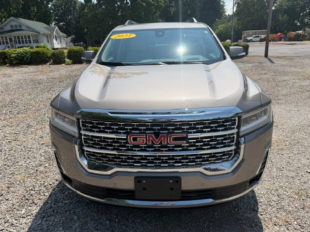 2023 GMC Acadia Denali