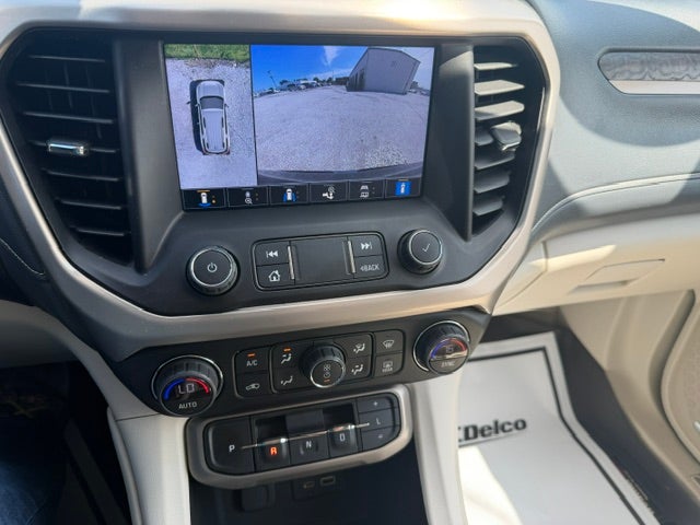 2022 GMC Acadia Denali