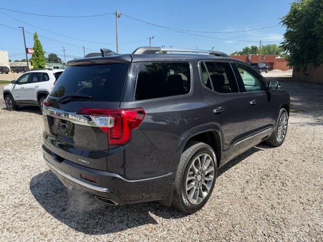 2022 GMC Acadia Denali