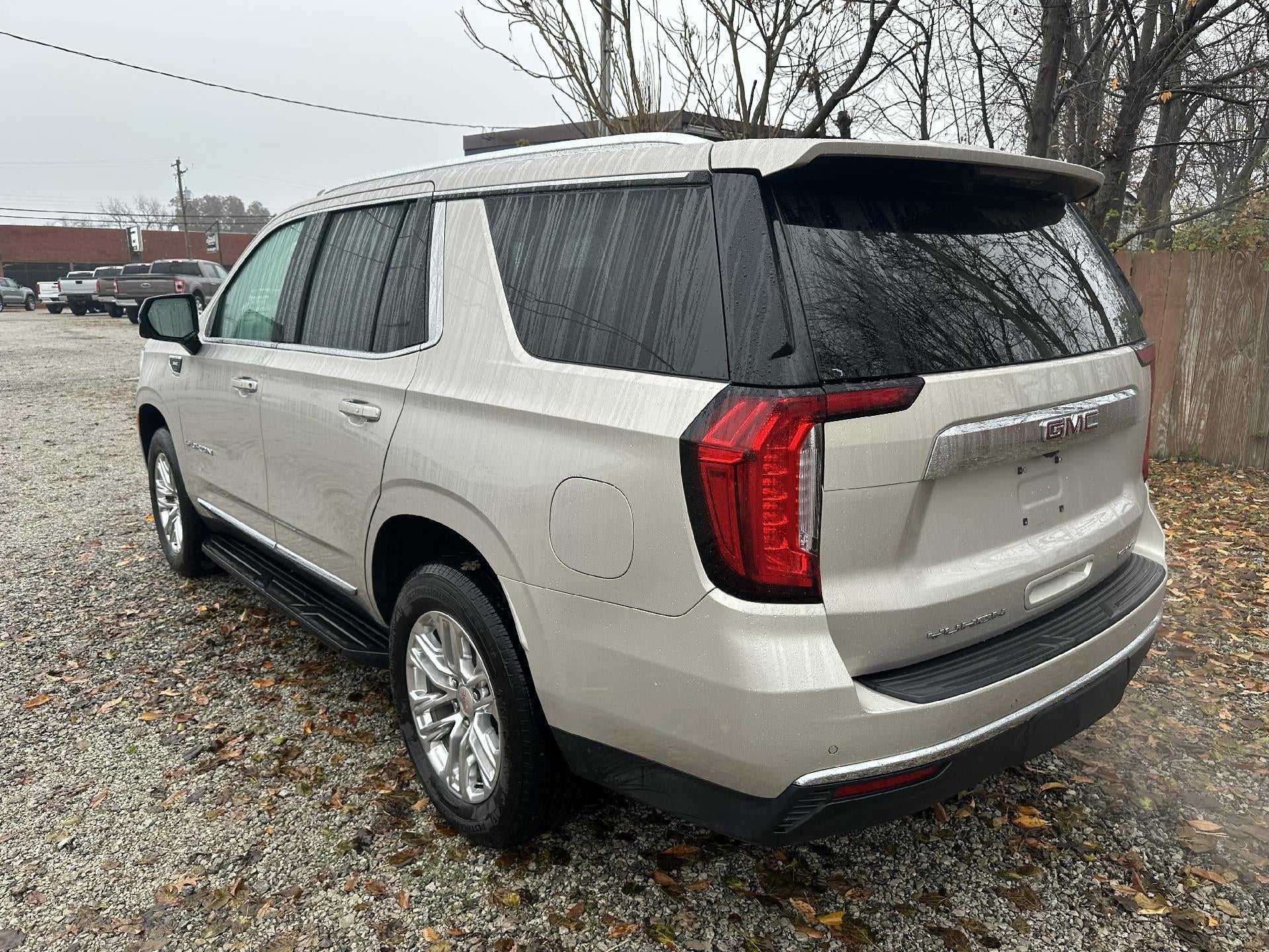 2021 GMC Yukon SLT