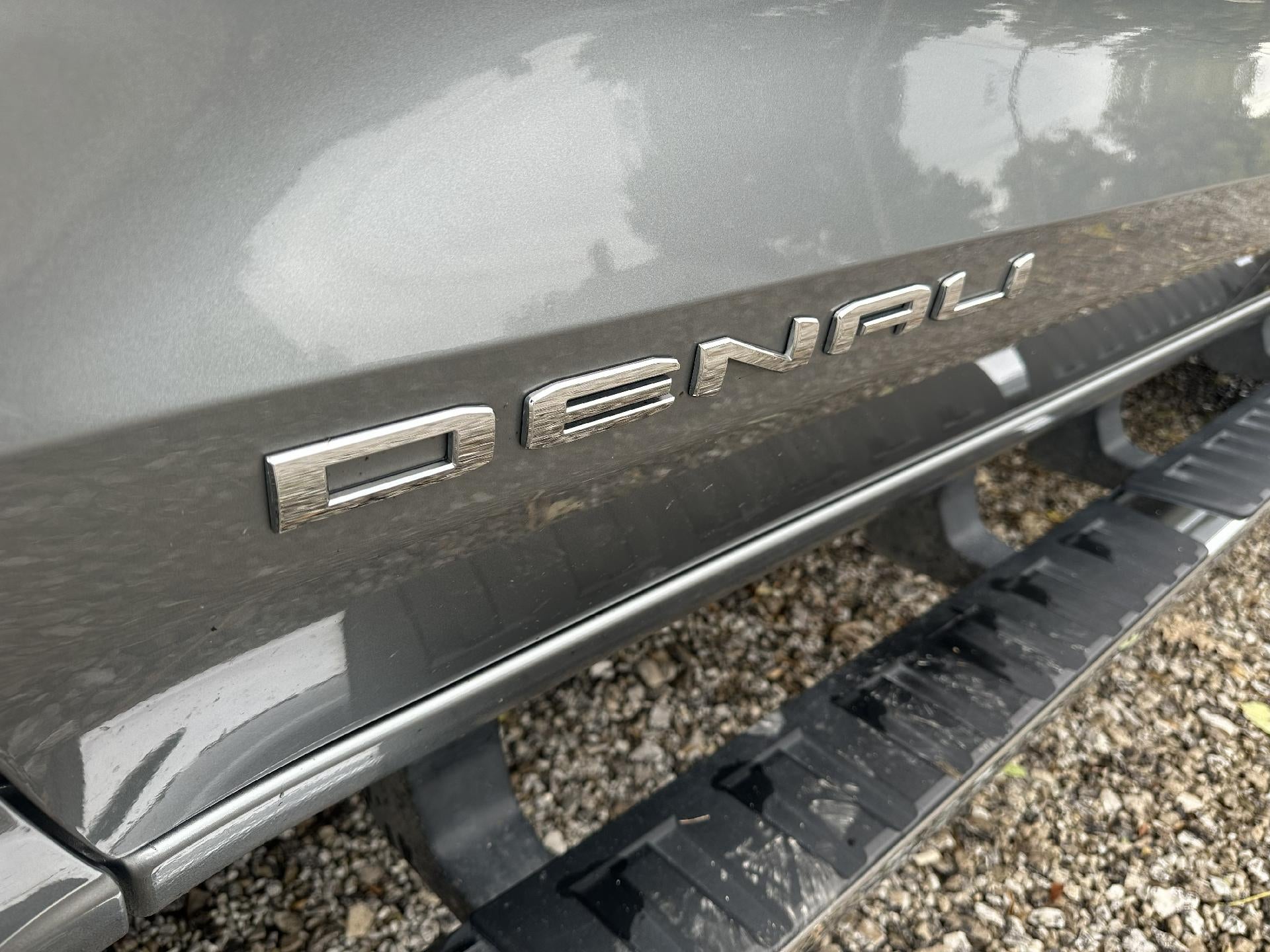 2024 GMC Canyon Denali