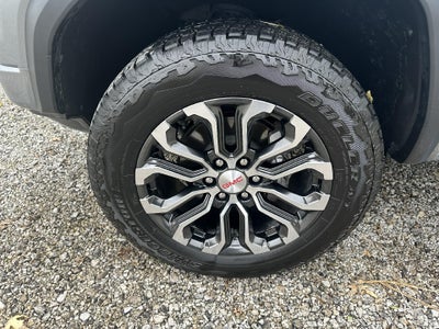 2024 GMC Canyon Denali