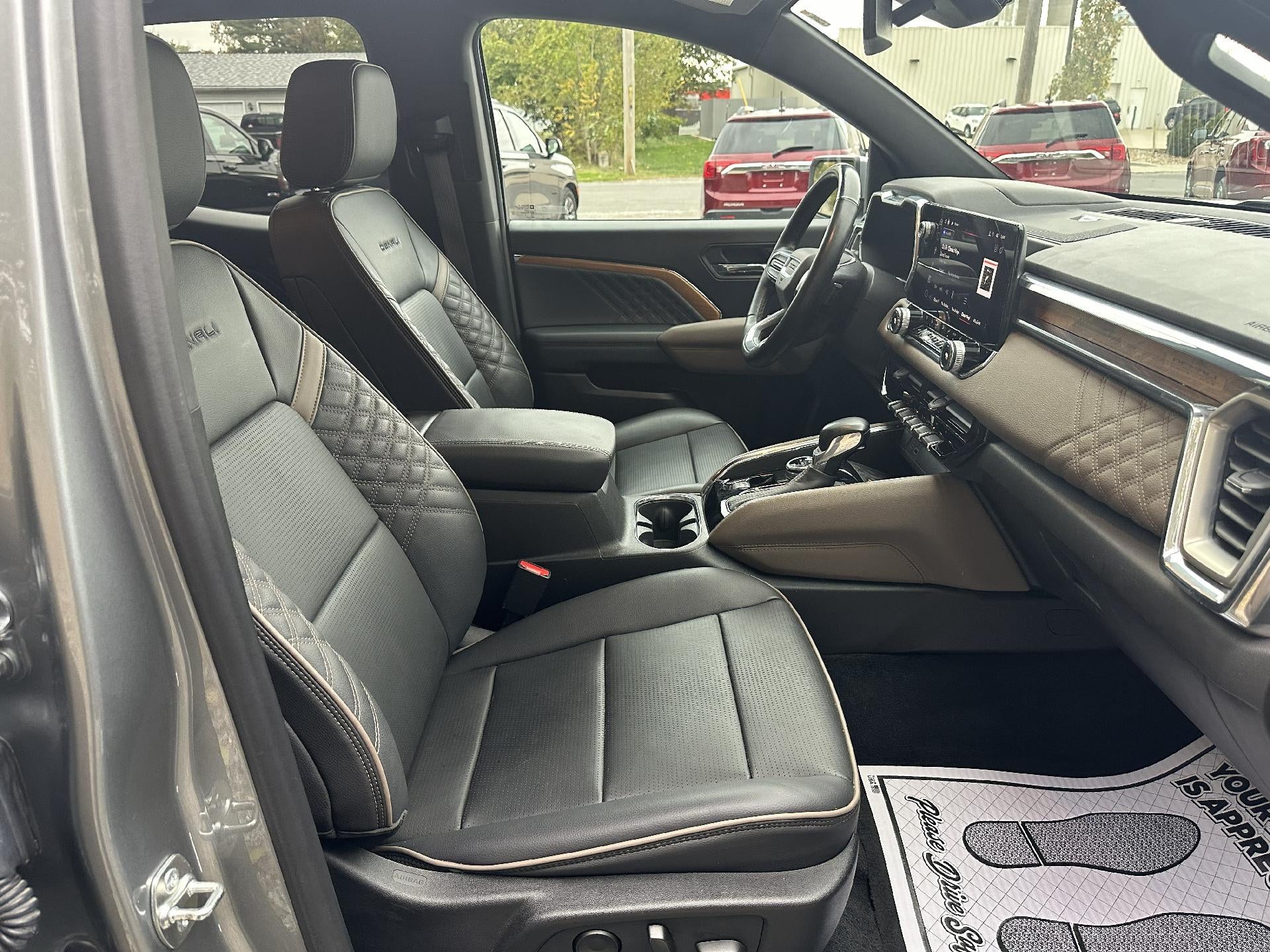 2024 GMC Canyon Denali