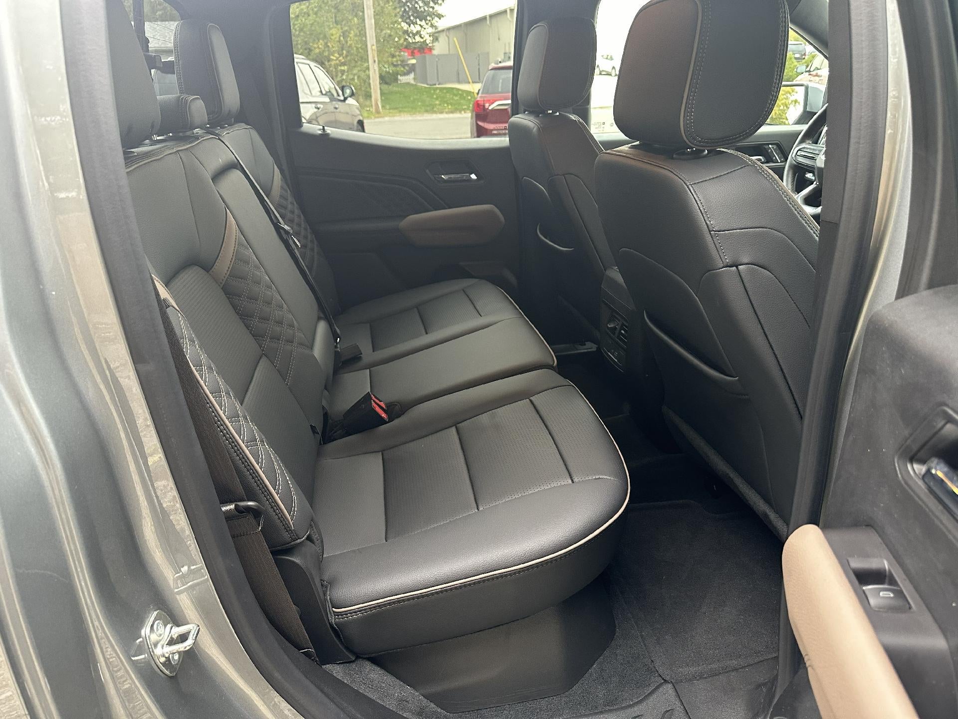 2024 GMC Canyon Denali