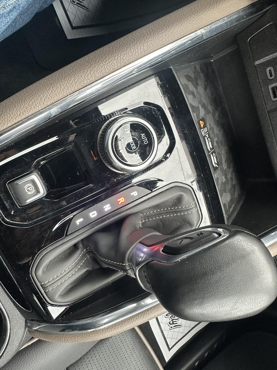 2024 GMC Canyon Denali