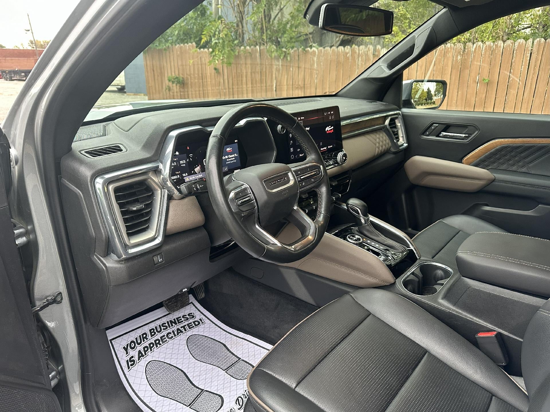 2024 GMC Canyon Denali