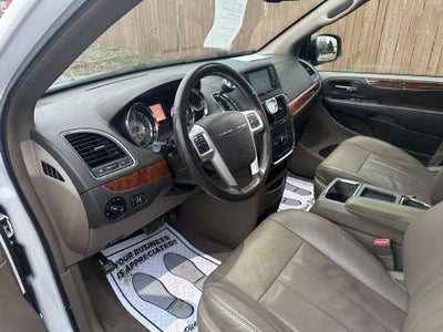 2015 Chrysler Town & Country Touring