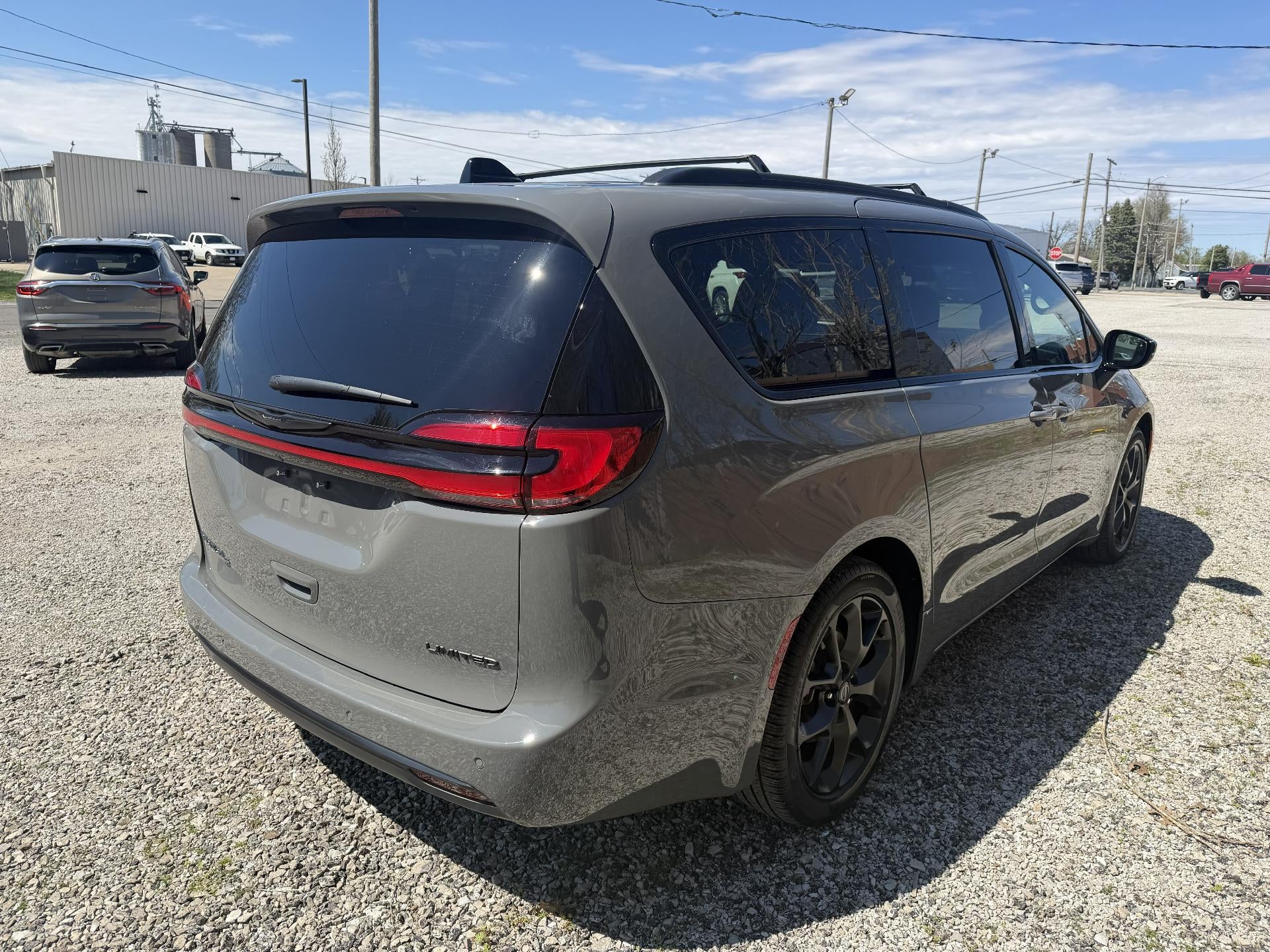 2025 Chrysler Pacifica Limited