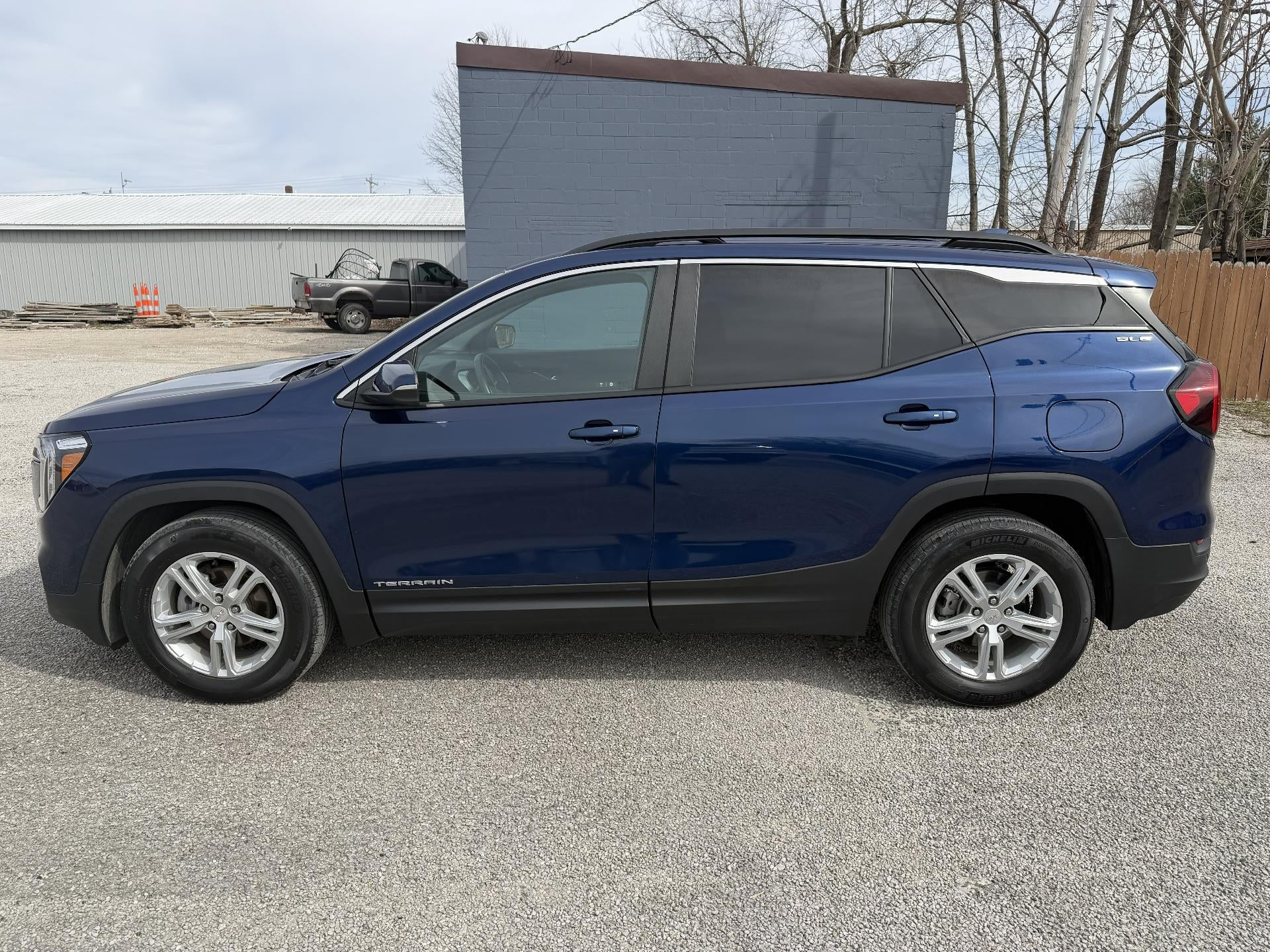 2022 GMC Terrain SLE