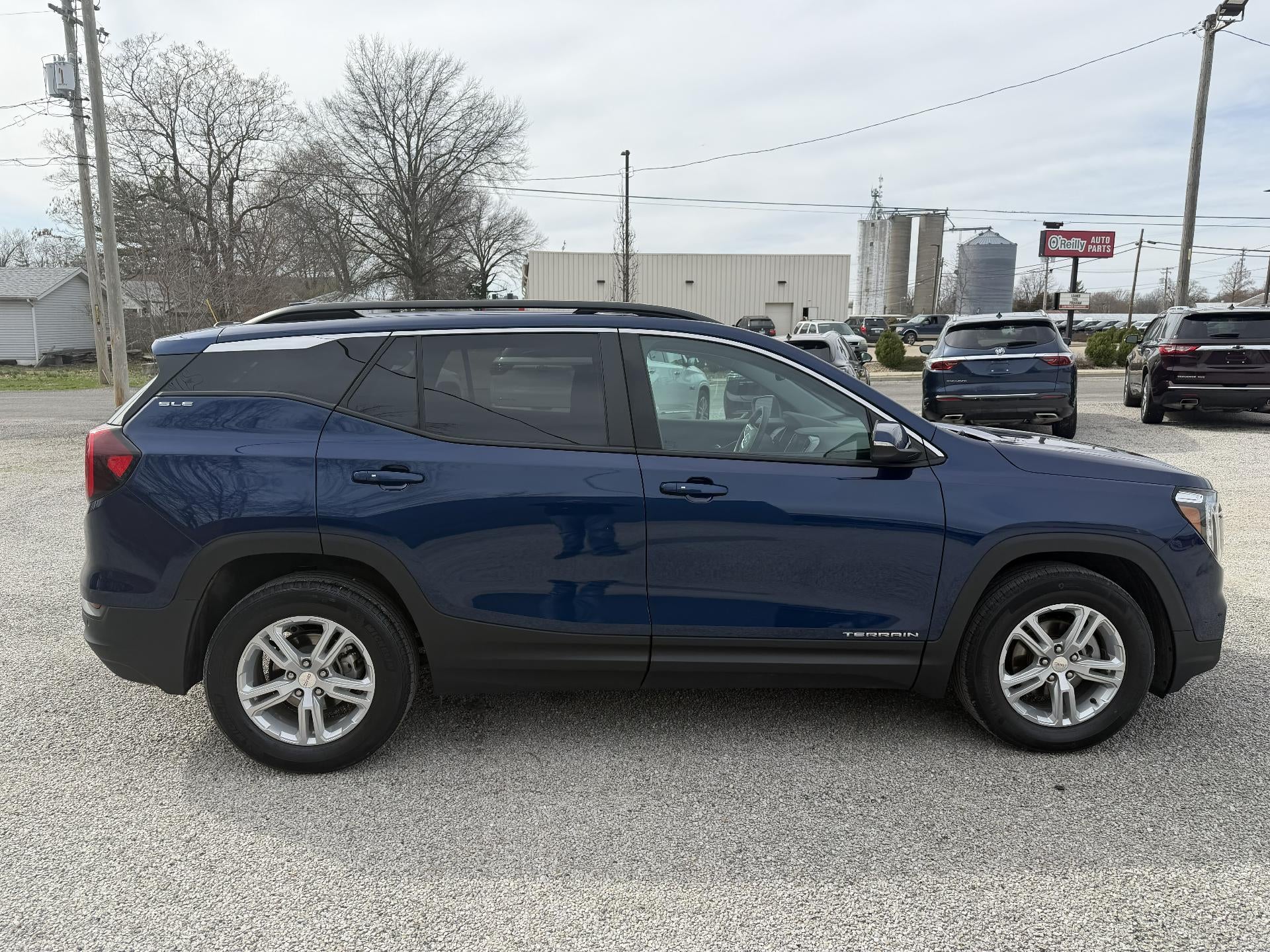 2022 GMC Terrain SLE