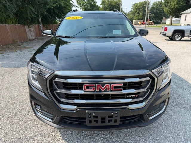 2023 GMC Terrain AT4