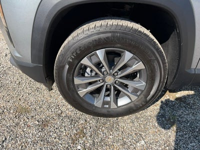 2027 Chevrolet Equinox FWD LT