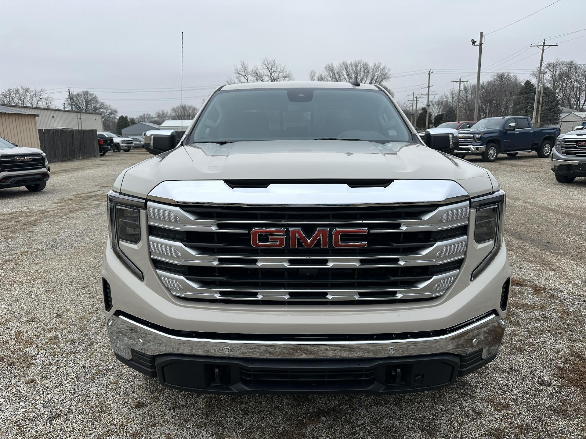 2026 GMC Sierra 1500 SLE