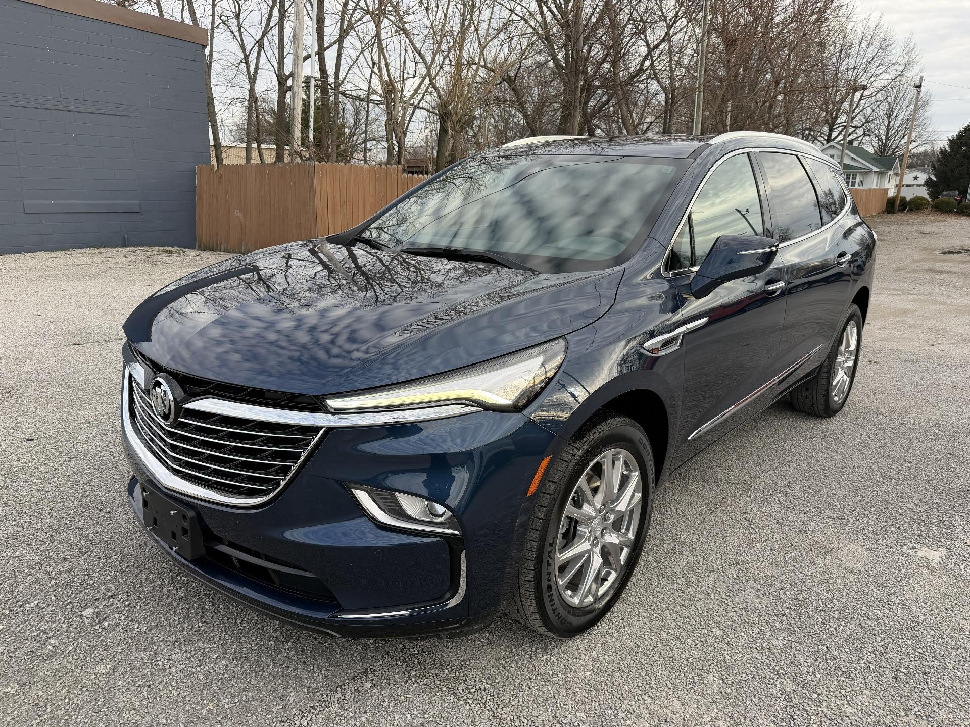 2022 Buick Enclave Essence