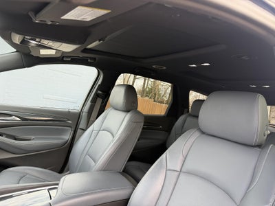 2022 Buick Enclave Essence