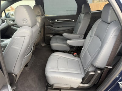 2022 Buick Enclave Essence