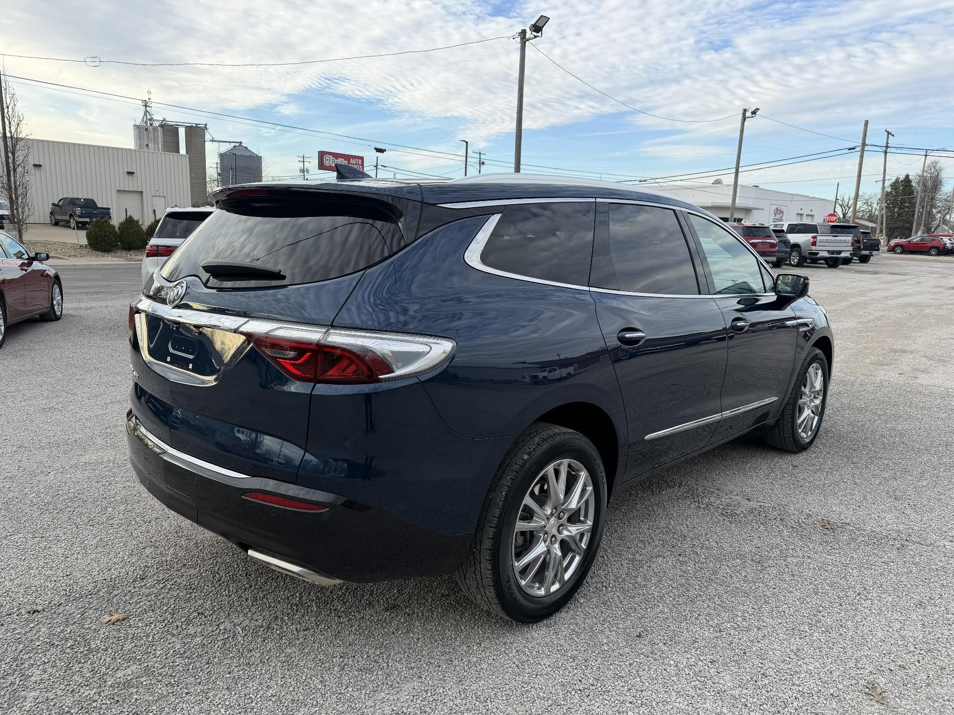 2022 Buick Enclave Essence