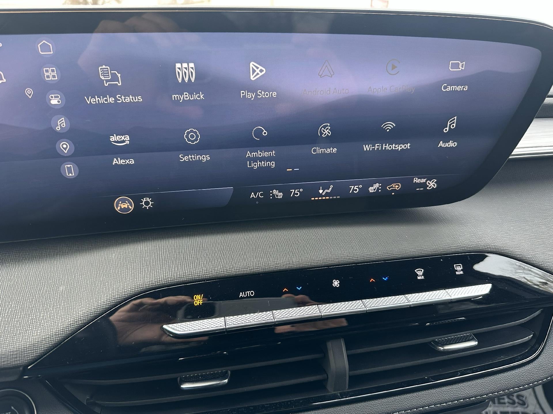 2025 Buick Enclave Preferred