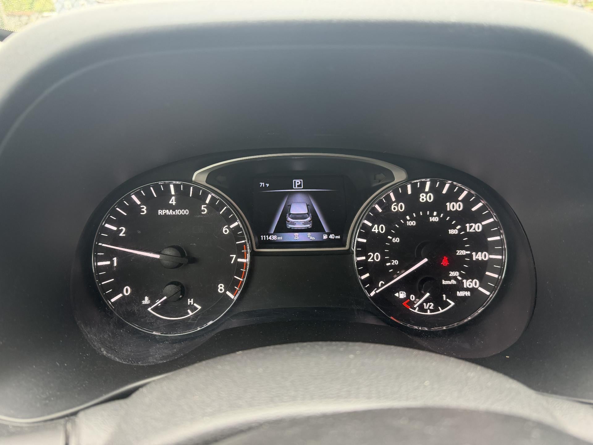 2019 Nissan Pathfinder SV