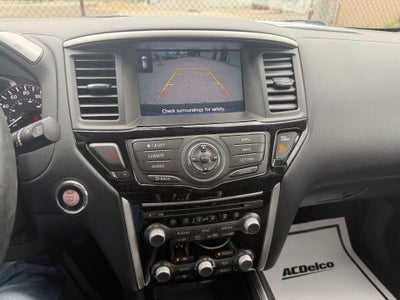 2019 Nissan Pathfinder SV