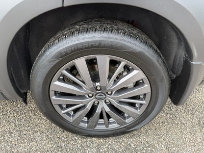2024 Nissan Pathfinder SL